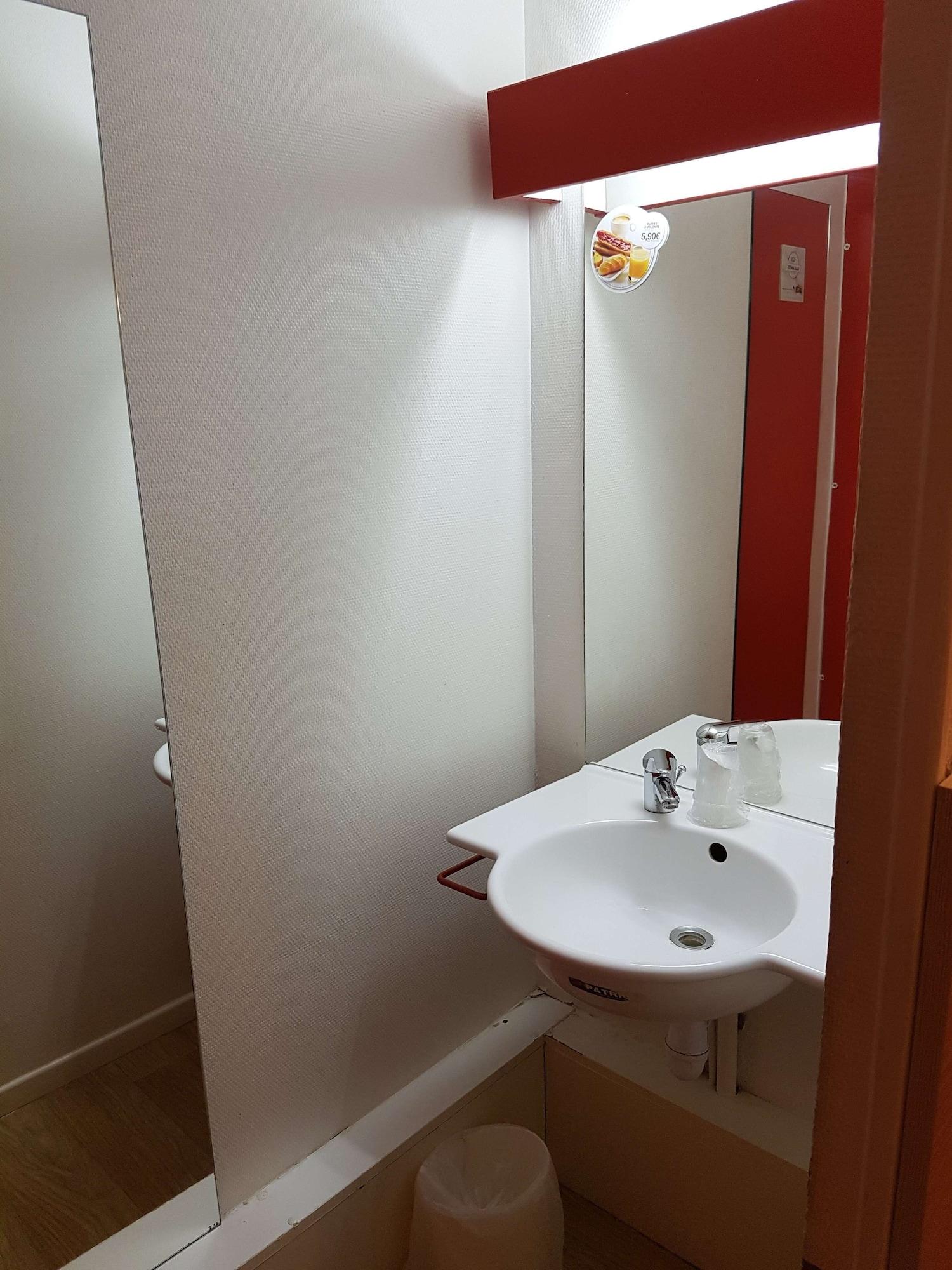 Heco Colmar Nord - Ex Premiere Classe Houssen Zewnętrze zdjęcie